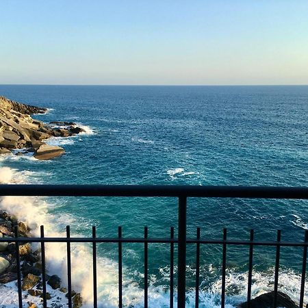 Апартаменти Carattino 12 Idyllic Seafront Retreat Вернацца Екстер'єр фото