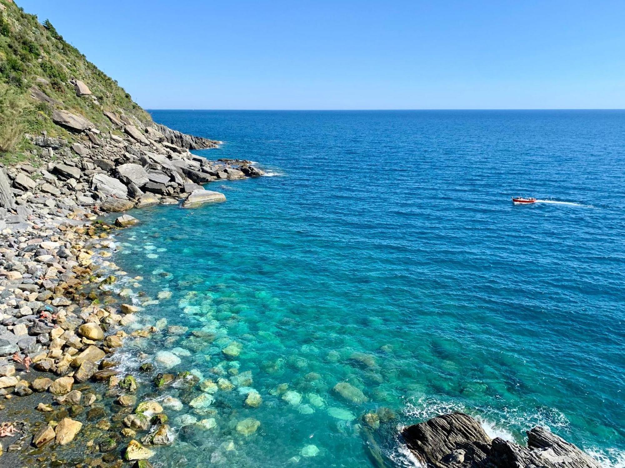 Апартаменти Carattino 12 Idyllic Seafront Retreat Вернацца Екстер'єр фото